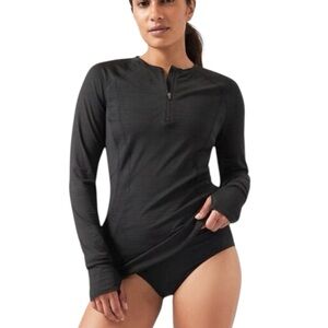 Athleta Women’s Pacifica Illume UPF Fitted Top Size Med Black Half Zip Athletic
